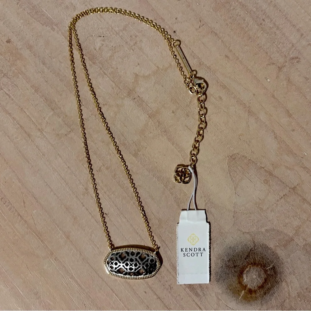 NWT Kendra Scott - Dollie Pendant Necklace - Gold Plated / Rhodium Filigree